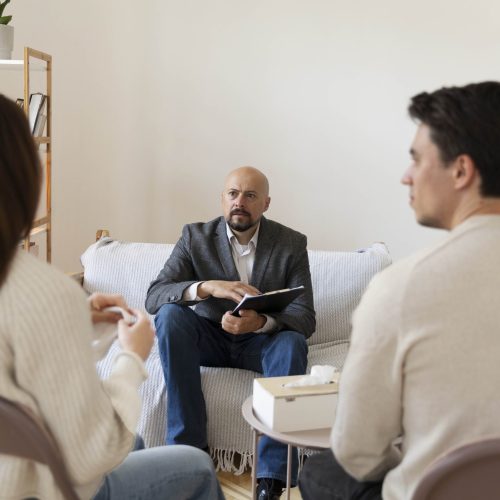 terapia-familiar-en-el-consultorio-del-psicologo
